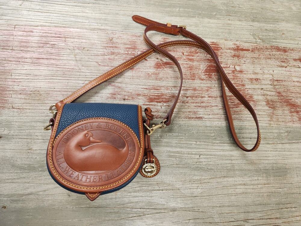 DOONEY & BOURKE SMALL BLUE JEANS PEBBLED LEATHER DUCK CROSSBODY BAG